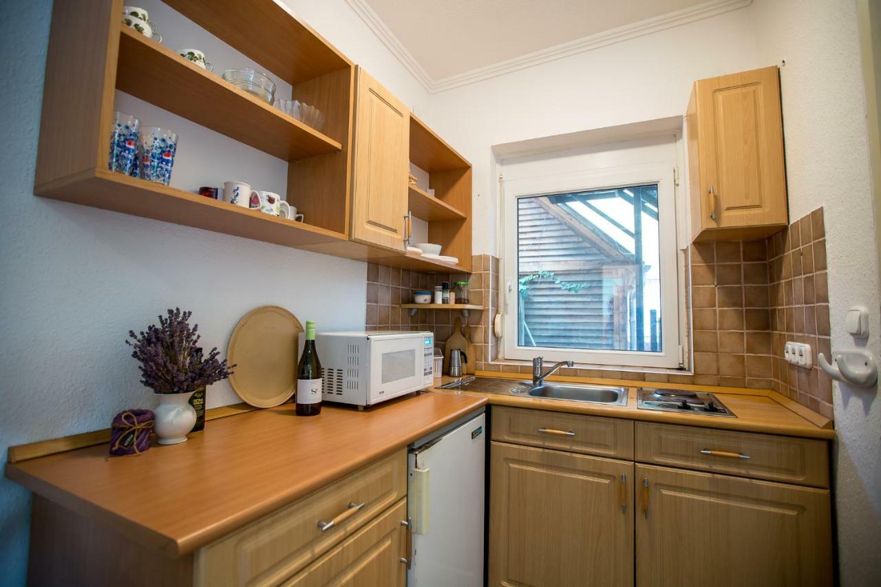 Anna Apartman Zamárdi Exteriör bild